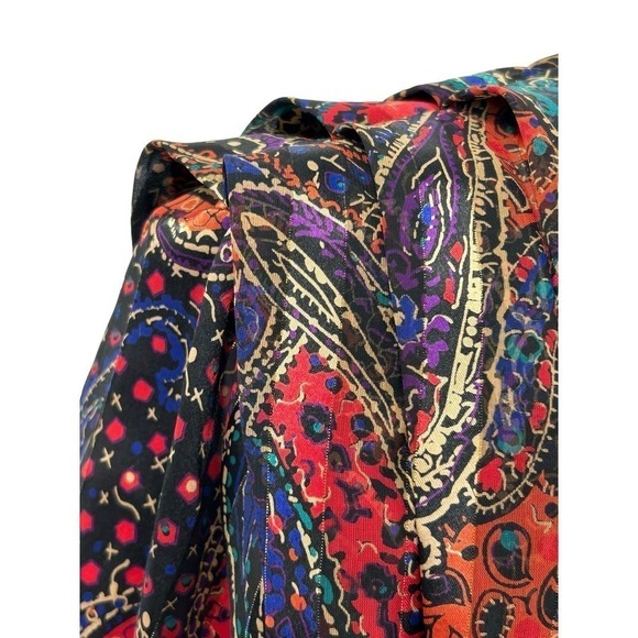 Tess 80s VTG Paisley Blouse Back Button Up Detailed Shoulders Size 10 - Picture 15 of 16